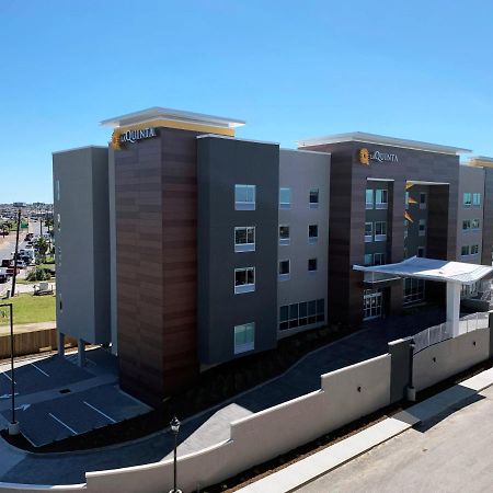 La Quinta Inn & Suites By Wyndham Galveston North At I-45 Zewnętrze zdjęcie